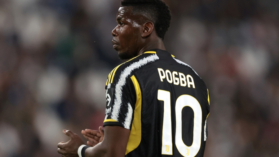 Ο Πογκμπά «έσπασε τη σιωπή του» για την υπόθεση εκβιασμού που παραλίγο να τον οδηγήσει στη… σύνταξη