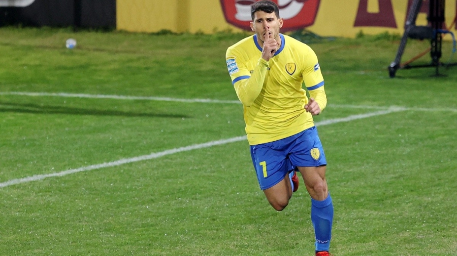 No Καρέλης, no party: Ο Παναιτωλικός της... καμίας νίκης αναπολεί τις «δόξες» της περσινής σεζόν (video)