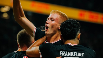 Άιντραχτ Φρανκφούρτης – Χάιντενχαϊμ 2-0: Έβγαλε… αντίδραση μετά τον ΠΑΟΚ και νίκησε έπειτα από 48 ημέρες (video)