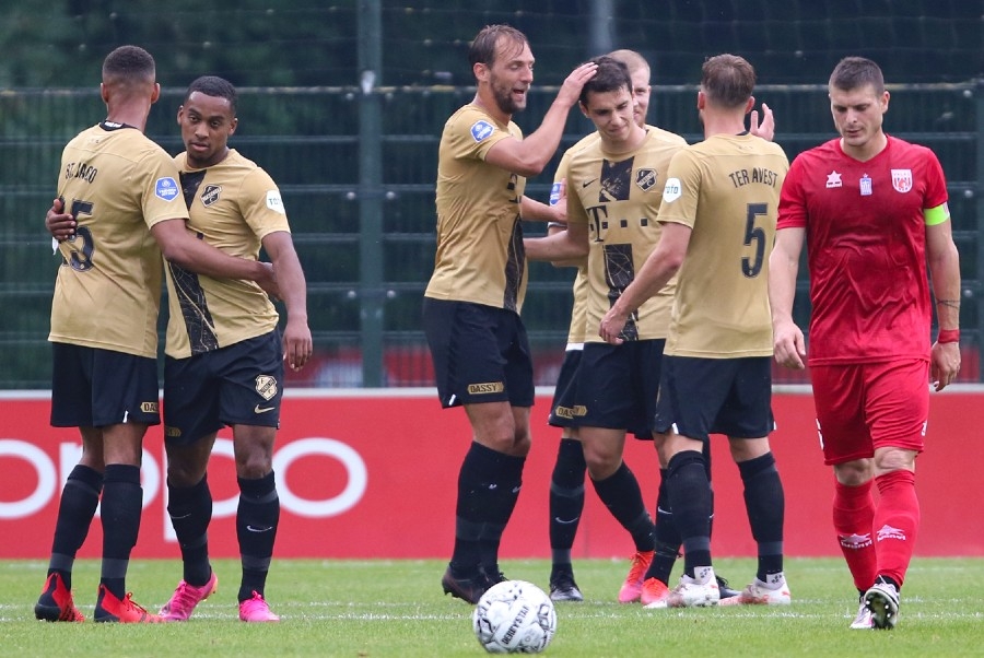 Ουτρέχτη – Βόλος 6-2: Βαριά ήττα με «διπλό» Δουβίκα