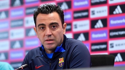 Τσάβι για Μπαρτσελόνα: «Δεν μπορούμε να αντέξουμε οικονομικά Χάαλαντ και Εμπαπέ!»