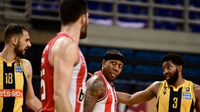 ΑΕΚ - Ολυμπιακός 68-100: «Περίπατος» προς τα ημιτελικά, με πολλούς πρωταγωνιστές! (video)