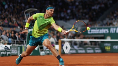 Roland Garros: Τούρτα και δώρο στον Ναδάλ για τα γενέθλια του (video)