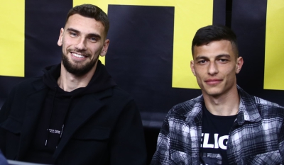 Στα Άνω Λιόσια για την ΑΕΚ και τον... αδελφό του ο Μήτογλου - Μαζί και ο Πήλιος (pic)