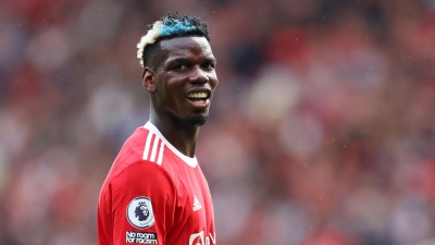 «Ο Πογκμπά τείνει προς την ανανέωση του συμβολαίου του με τη Mάντσεστερ Γιουνάιτεντ»