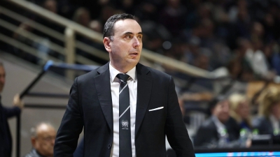 Μπούτσκος: «Καταιγιστικό το πρόγραμμα - Ο κόσμος το momentum μας!»