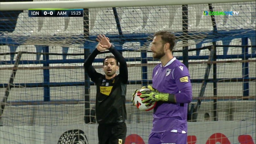 Ιωνικός – Λαμία 0-1: Προηγούνται οι φιλοξενούμενοι με πέναλτι του Μανούσου – αποβλήθηκε ο Ντάλσιο! (video)