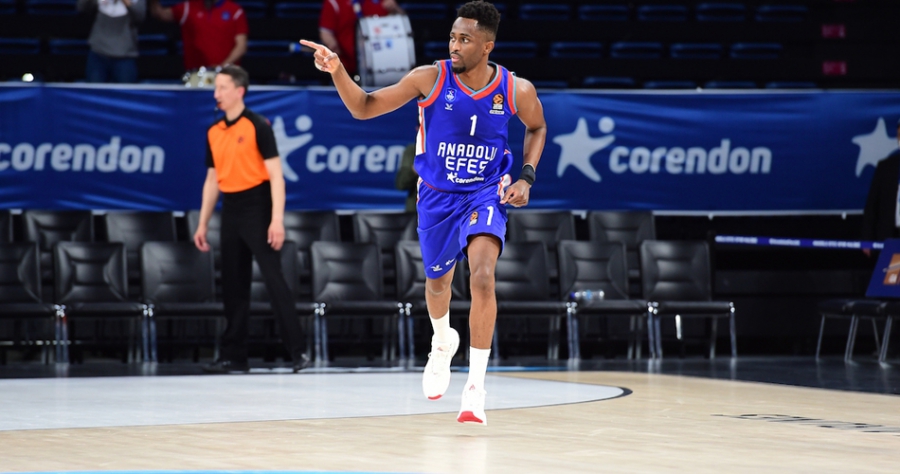 Μπουμπουά: «Μεγάλη νίκη, πρέπει να παίξουμε και στη συνέχεια έτσι»!