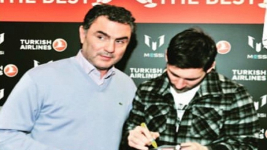 Όταν ο Λίο Μέσι «ζωγράφισε» δίπλα στον Χρήστο Σωτηρακόπουλο