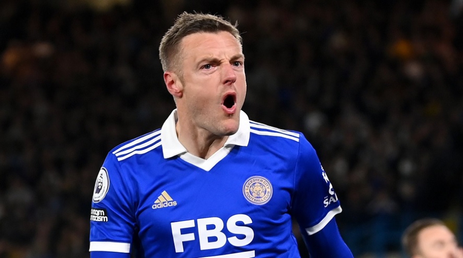 Premier League: Εύκολα η Γουλβς, έσωσε τη Λέστερ ο Βάρντι! (video)