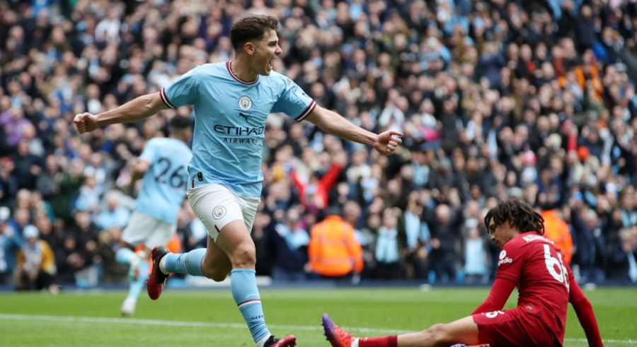 Μάντσεστερ Σίτι - Λίβερπουλ 1-1: Γρήγορη απάντηση με τον Άλβαρες οι «πολίτες» (video)