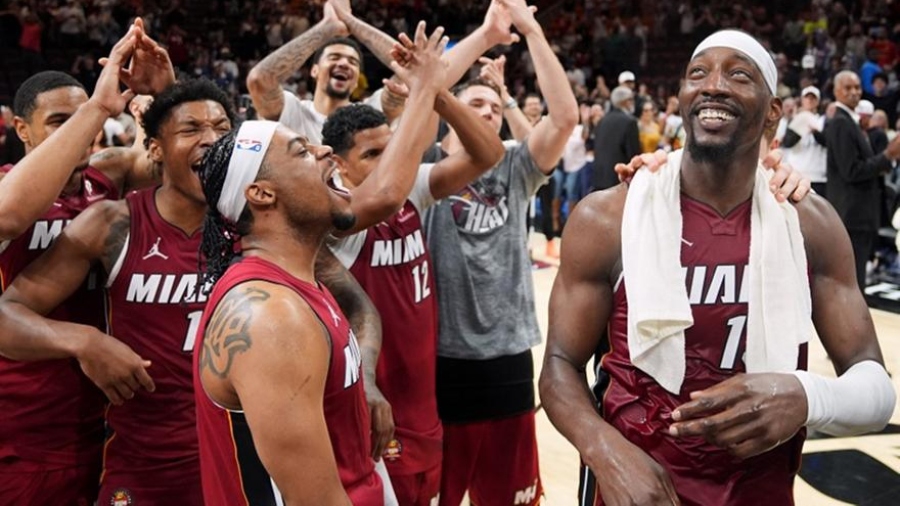 Χιτ - Γουίζαρντς 150-129: Αδιανόητος Αντεμπάγιο, έσπασε όλα τα κοντέρ με 83 πόντους!