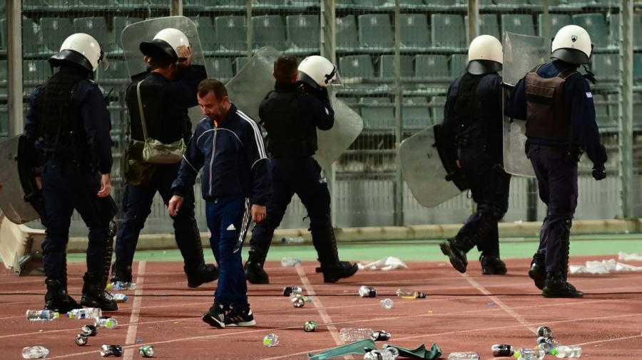Σε δημόσια διαβούλευση το σχέδιο νόμου για την οπαδική βία: Τι προβλέπει για συνδέσμους, κάμερες, εισιτήρια και ποινές