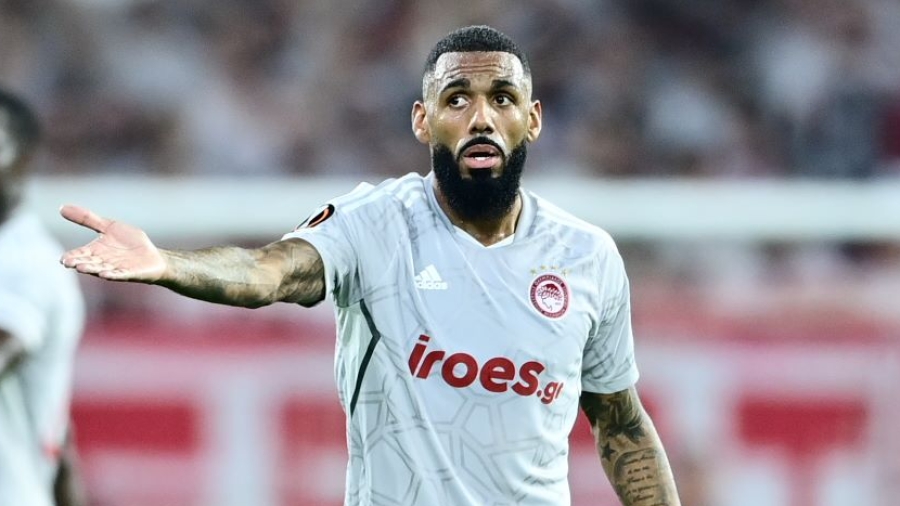 Ολυμπιακός: «Εκτός» Εμβιλά και Ρέτσος κόντρα στη Λαμία