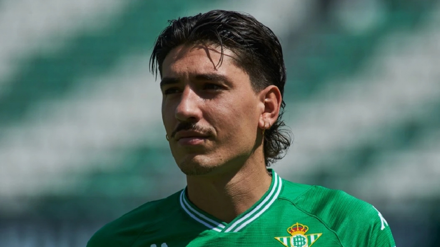 Μπεγερίν: «Είναι ρατσιστικό να κάνεις τα στραβά μάτια σε άλλους πολέμους και να αντιδράς έτσι σε αυτόν»