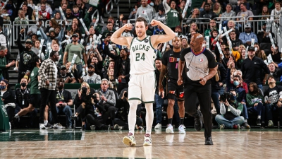 Μπακς - Χιτ 124-102: «Πάρτι» χωρίς τον Γιάννη Αντετοκούνμπο για το Μιλγουόκι (video)