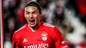 Στο μπρα ντε φερ Μπενφίκα-Λίβερπουλ για Νούνιες, νικητές οι «Reds» αγωνιστικά και οικονομικά! (video)