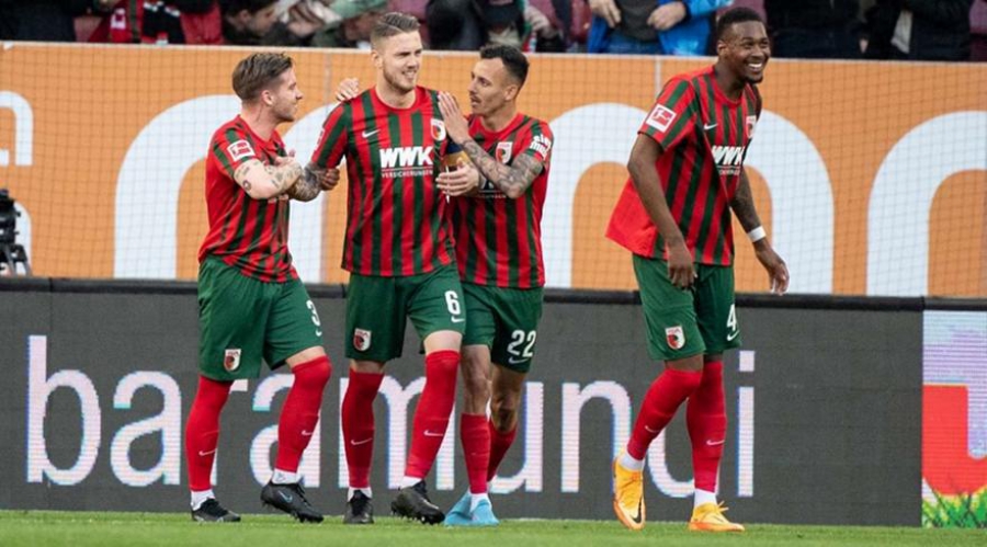 Άουγκσμπουργκ – Μάιντς 2-1: Είχε μεγαλύτερο κίνητρο και ξέφυγε από την επικίνδυνη ζώνη!