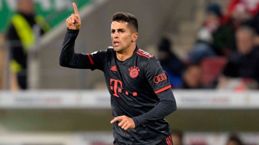 «Η Μπαρτσελόνα σε διαπραγματεύσεις για Κανσέλο»