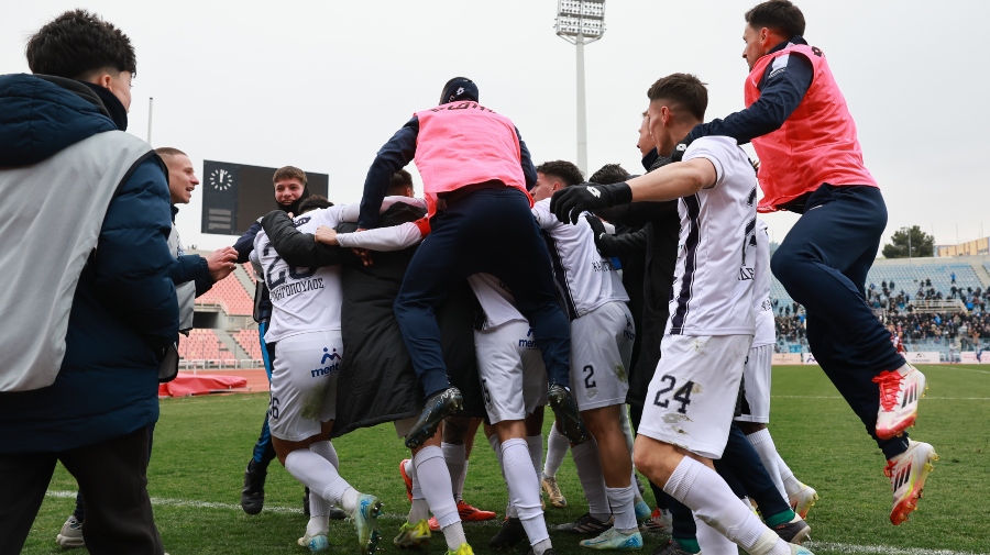 Ο Μιράντα στέλνει ξανά την μπάλα στα δίχτυα και ο Ηρακλής παίρνει κεφάλι στο ντέρμπι με την ΑΕΛ (vid)