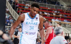 Πρόβλημα με Γιάννη Αντετοκούνμπο, δεν θα παίξει κόντρα στην Τουρκία!