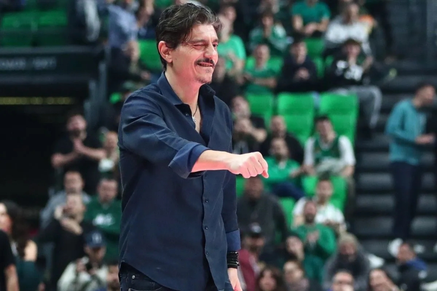 Γιαννακόπουλος: «Δεν είμαι δειλός - Θα ήμουν στη θέση μου, αν ήθελα!»