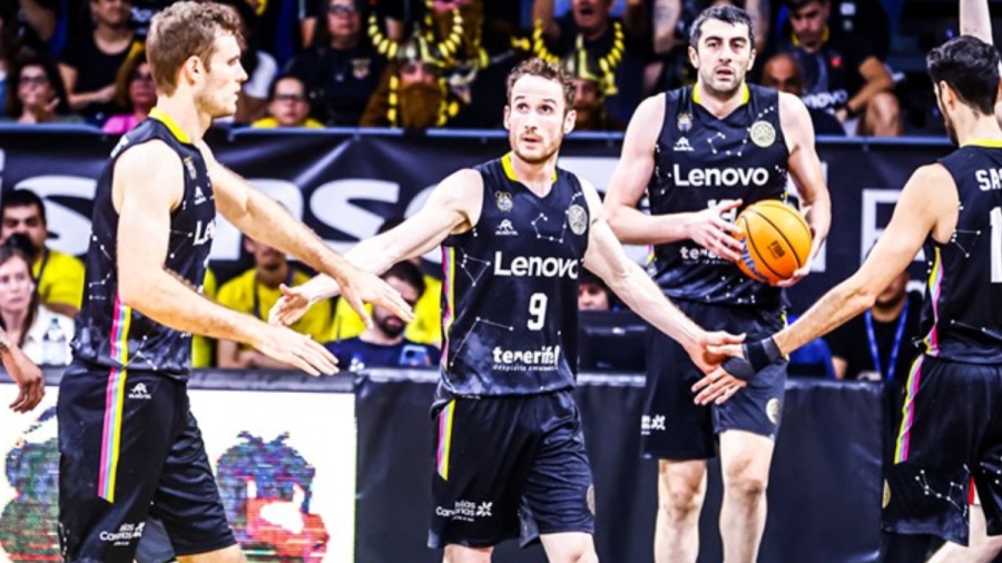 BCL: Τα φαβορί προκρίνονται με άνεση στον τελικό και πληρωνόμαστε από το pamestoixima.gr