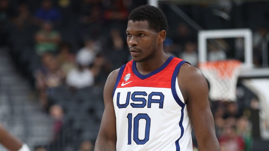 Έντουαρντς: «Δεν θα μου άρεσε να έρχομαι από τον πάγκο - Δεν έχουμε Κόμπε…»