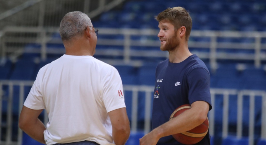 Ουόκαπ: «Να φορέσω με περηφάνια τη φανέλα της εθνικής Ελλάδος»