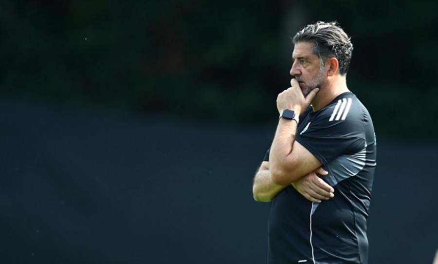 Ο Ρουί Βιτόρια έφυγε αλά Μπόλονι και δεν αποχαιρέτησε τους παίκτες του Παναθηναϊκού!