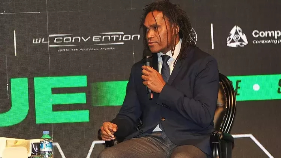 Καρεμπέ: «Λόγω Τερίμ, οπαδοί των Μπεσίκτας και Φενέρ, υποστηρίζουν τον Ολυμπιακό!» (video)