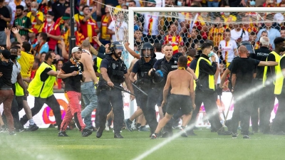 Λιλ: Οπαδός της τραυμάτισε αστυνομικό και καταδικάστηκε σε οκτώ μήνες φυλάκιση με αναστολή