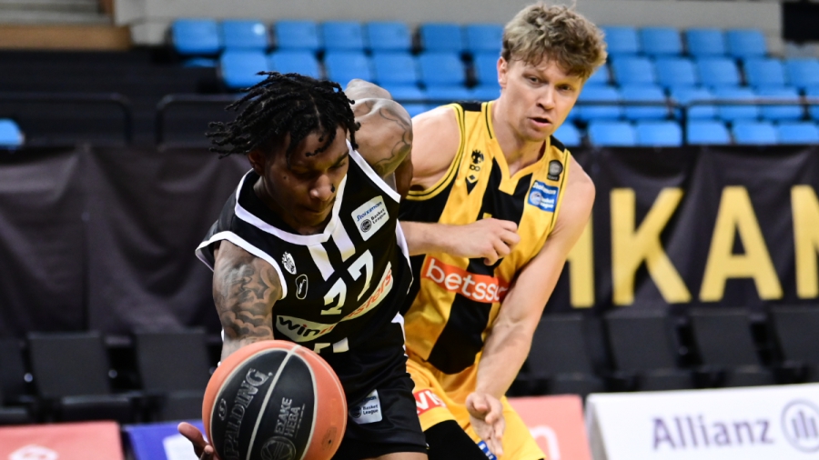 ΑΕΚ – ΠΑΟΚ 99-91: Κουζμίνσκας «όνειρο», την οδηγεί σε σειρά με τον Ολυμπιακό! (video)