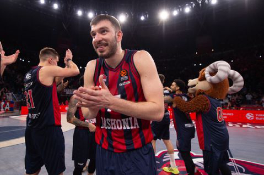 «Ευγνώμων οπαδός για μια ζωή - Aupa Baskonia!»: Ο Ρογκαβόπουλος θα στηρίζει από Ελλάδα την Μπασκόνια!