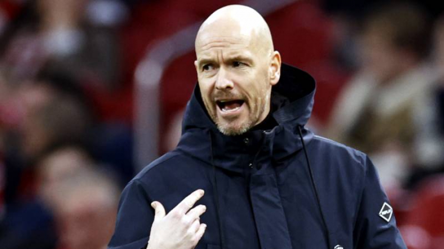 Τεν Χαγκ: «Ντρέπομαι για τον Όφερμαρς»