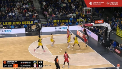 EuroLeague: Η καρφωματάρα του Παπανικολάου στην κορυφή του Top-10! (video)