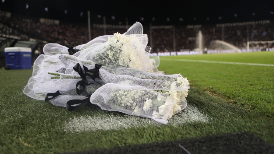 ΠΑΟΚ – Παναθηναϊκός: Οι παίκτες των δύο ομάδων τίμησαν τη μνήμη των αδικοχαμένων στα Τέμπη!