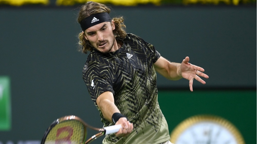 Τσιτσιπάς VS Φονίνι: Η αναμέτρηση - εισιτήριο για τους «16» της Καλιφόρνια, αποκλειστικά στην COSMOTE TV