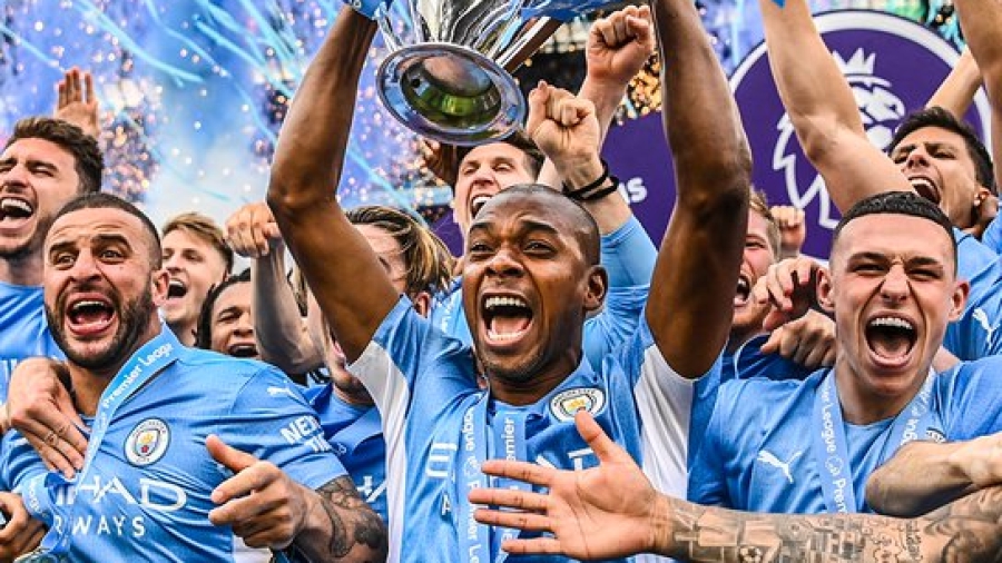 Η Μάντσεστερ Σίτι κορυφαίο κλαμπ της σεζόν; Ρεάλ Μαδρίτης-Κρόος απορούν, ο Κασίγιας «ξεσπά»!