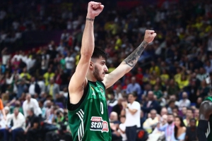 «Και στις επόμενες!»: Ορόσημο τριών ψηφίων για τον Παναγιώτη Καλαϊτζάκη!