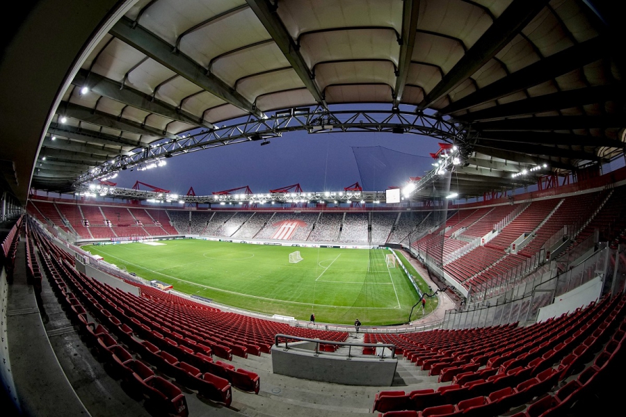 Επεισόδια στο «Γ. Καραϊσκάκης» πριν το Ολυμπιακός - Άιντραχτ Φρανκφούρτης