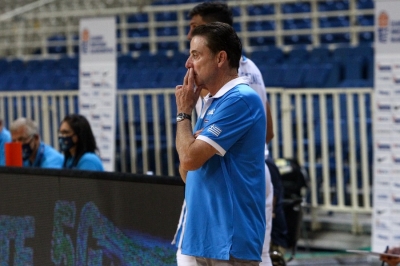 Πιτίνο: «Περήφανος για τα παιδιά» (video)