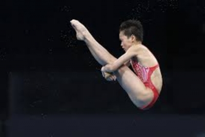 Χρυσό μετάλλιο για την 14χρονη Quan Hongchan στις καταδύσεις!