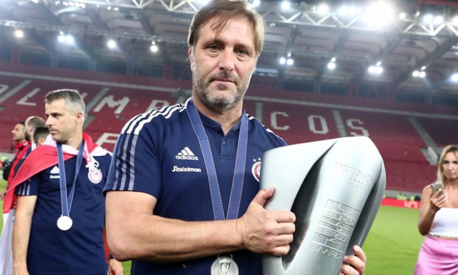 Record: «Ο Πέδρο Μαρτίνς μπορεί να επιστρέψει στον Ολυμπιακό»