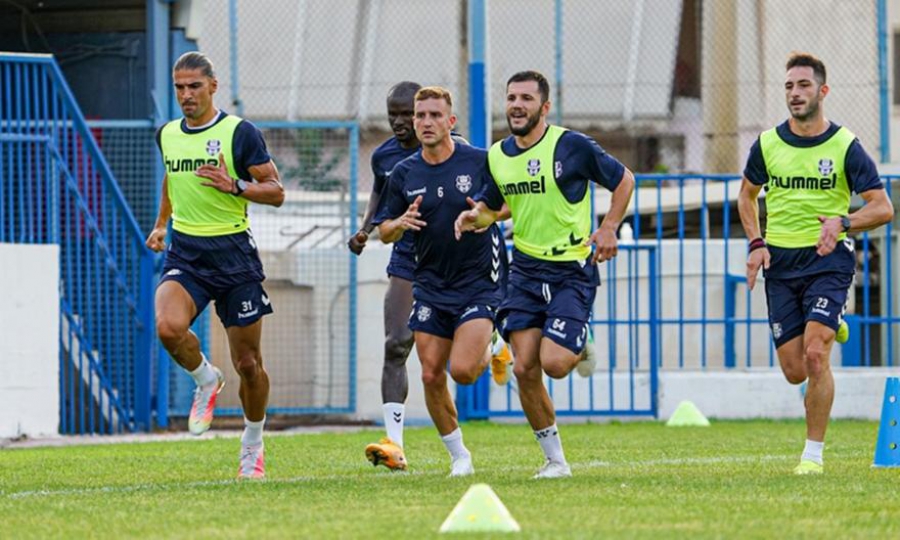 Απόλλων Σμύρνης: Η αποστολή για την αναμέτρηση με τη Λαμία