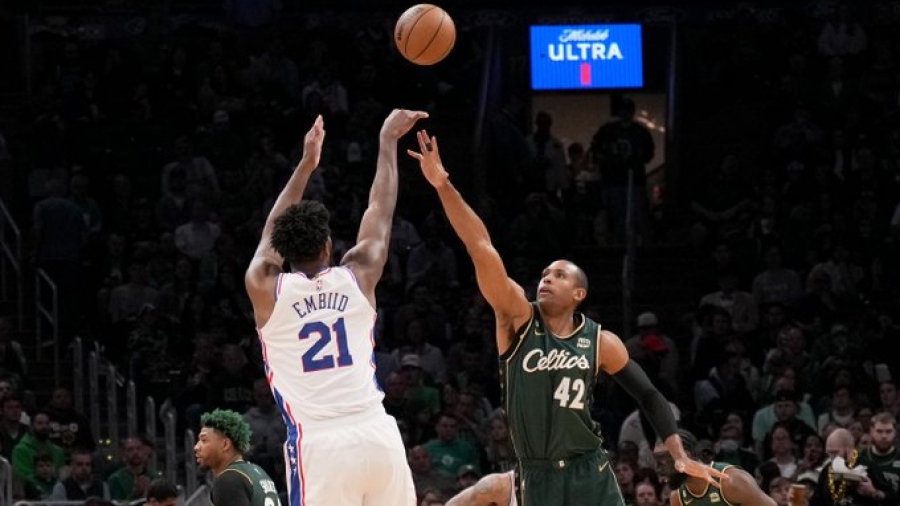 Break των Σίξερς made by... Εμπίντ - Μάξεϊ και 3-2 κόντρα στους Σέλτικς (video)