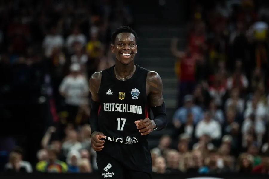 Η Γερμανία «συνέτριψε» τη Λιθουανία με 100άρα και έκανε το... 3/3 στο Eurobasket!