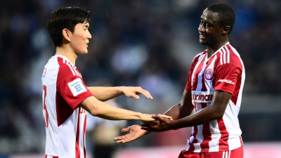 ΠΑΟΚ - Ολυμπιακός 0-1: Ιπτάμενος Σαμασέκου και προβάδισμα των «ερυθρολεύκων» στην Τούμπα (video)