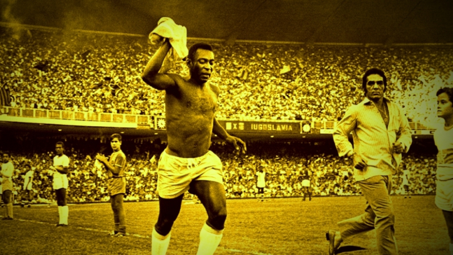 Ο τελευταίος γύρος... θριάμβου του δακρυσμένου Πελέ με την «Σελεσάο» μπροστά σε 140.000 θεατές στο Μαρακανά (video)