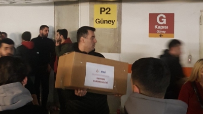 Ο Ανδρέας Πιστιόλης συμμετέχει στη δράση της Γαλατασαράι για τους πληγέντες από τον σεισμό στην Τουρκία